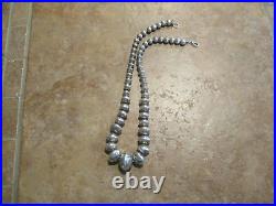 17.5 Marvelous Vintage Navajo Graduated Sterling PEARLS Design Bead Necklace