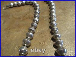 17.5 Marvelous Vintage Navajo Graduated Sterling PEARLS Design Bead Necklace