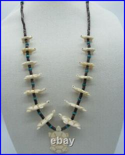 1970s Vintage Native American Zuni Hand Carved Bone Turtle Necklace 31.5