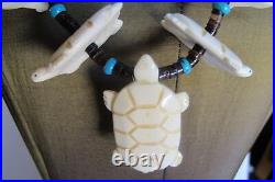 1970s Vintage Native American Zuni Hand Carved Bone Turtle Necklace 31.5