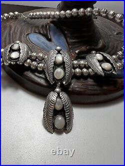 Amazing Large Vintage Navajo Pearls Sterling Silver Mother Pearl Necklace