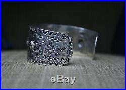 Beautiful Vintage Harvey Era Navajo Native American Sterling Silver Bracelet