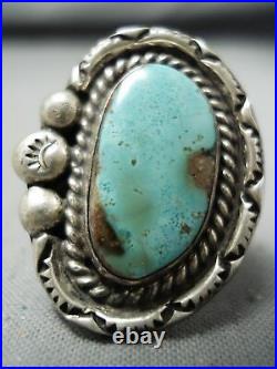 Eye-catching Vintage Navajo Green Turquoise Sterling Silver Ring