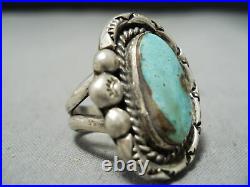 Eye-catching Vintage Navajo Green Turquoise Sterling Silver Ring