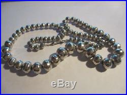 Fine 26 Vintage Navajo Hand Tooled Sterling Bench Beads All Hand Engraved-nr