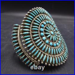 Fine VINTAGE ZUNI Sterling Silver TURQUOISE NEEDLEPOINT Cuff BRACELET