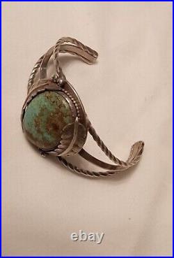 Gorgeous Vintage Navajo Turquoise & Sterling Silver Cuff Bracelet