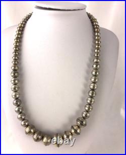Hand Stamped Bench Graduated Sterling Silver Navajo Pearls Necklace 20 335