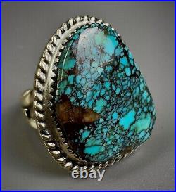 Large Vintage Navajo Sterling Silver Spiderweb Turquoise Ring Beautiful Stone