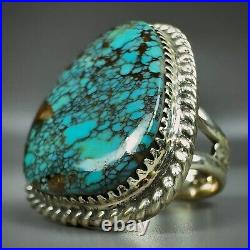 Large Vintage Navajo Sterling Silver Spiderweb Turquoise Ring Beautiful Stone