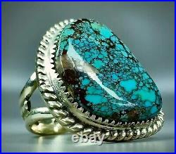 Large Vintage Navajo Sterling Silver Spiderweb Turquoise Ring Beautiful Stone