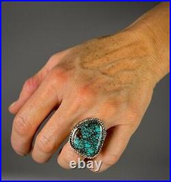 Large Vintage Navajo Sterling Silver Spiderweb Turquoise Ring Beautiful Stone