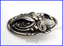 Many Goats Navajo VHC Native American vintage sterling silver pendant necklace