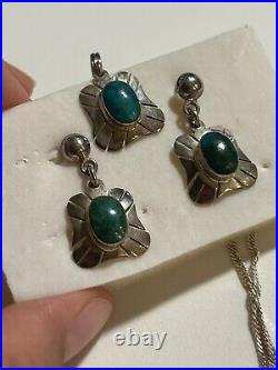 NAVAJO NATIVE AMERICAN VINTAGE MALACHITE STERLING SILVER PENDANT NECKLACE/Earrin