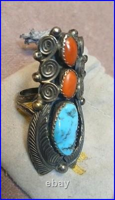 Native American Sterling VINTAGE Navajo Coral/Turquoise Ring S- 7