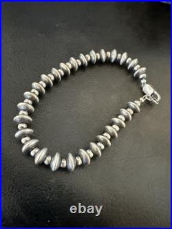 Navajo 8mm Flat 4mm Round Beads 7.5 Sterling Silver Bracelet 18988