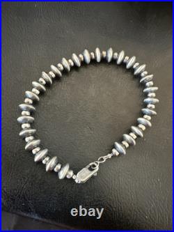 Navajo 8mm Flat 4mm Round Beads 7.5 Sterling Silver Bracelet 18988
