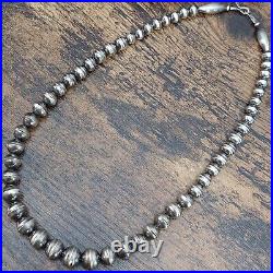 Navajo Pearl Graduated Sterling Bench Bead Necklace Vtg Old Foxtail 19