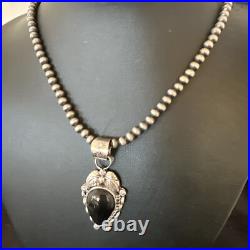 Navajo Pearls Gorgeous Black Onyx Sterling Silver Necklace Pendant 16528