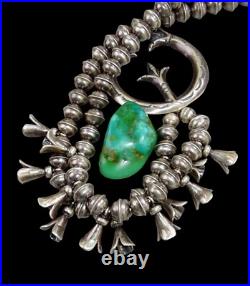 Navajo SQUASH BLOSSOM NECKLACE NAJA PENDANT Bench STERLING Ox. Old Vintage 20