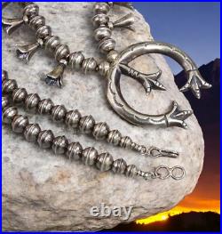 Navajo SQUASH BLOSSOM NECKLACE NAJA PENDANT Bench STERLING Ox. Old Vintage 20