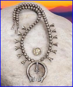 Navajo SQUASH BLOSSOM NECKLACE NAJA PENDANT Bench STERLING Ox. Old Vintage 20