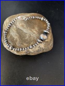 Navajo Sterling Silver 8 Handmade Bead Bracelet 14187