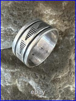 Old Pawn Men Women Band Navajo Stamped Sterling Silver Ring Sz 7 Wedding 20052 Old Pawn Men Women Band Navajo Stamped Sterling Silver Ring Sz 7 Wedding 20052