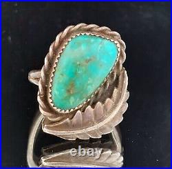 Old Vintage Native American, Navajo Turquoise & Leaf Sterling Ring Size 5