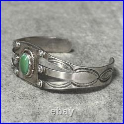 Old Vintage Native American Navajo Turquoise Sterling silver Bracelet