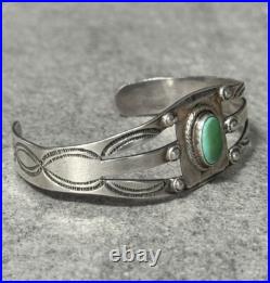 Old Vintage Native American Navajo Turquoise Sterling silver Bracelet