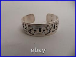 Rare Vintage Hopi Victor Coochwytewa Silver Overlay Cuff Bracelet, Kopavi Shop