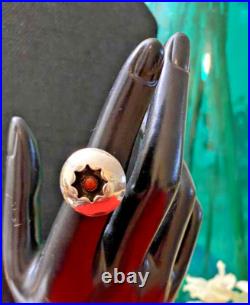 Size 6.5 Vintage Native American Coral & Sterling Silver Shadowbox Ring. Navajo