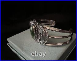Stunning Vintage Native American Sterling Sliver Royston Turquoise Cuff 6
