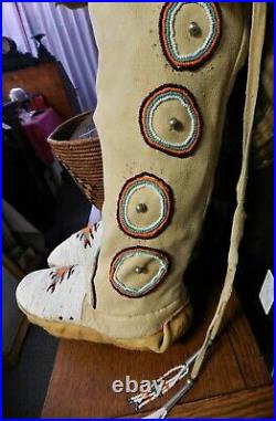 Tall Vintage Native American Beaded Soft Doe Skin Moccasins