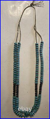 VINTAGE 35 Native American Navajo Turquoise and Heishi Shell Necklace