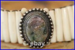 VINTAGE Native American Sterling Silver Agate & Bovine Bone Chocker Necklace