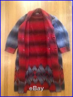 VTG Beacon Blanket Art Deco Aztec Ombre Wrap Robe Coat Men's/Women's Blue Red L