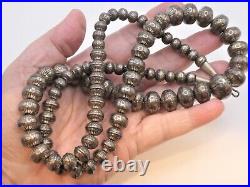 VTG NAVAJO PEARLS STERLING SILVER BENCH BEAD STAMP WORK NECKLACE 30 96.4g