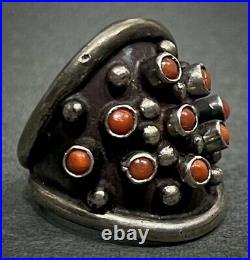 Vintage 1950's Navajo Native American Sterling Silver Coral Cluster Ring OLD