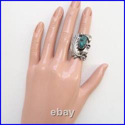 Vintage 1970s Native American Navajo Turquoise Sterling Ring Size 5.75