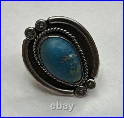 Vintage 925 Sterling Silver Native American Turquoise Ring