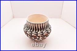 Vintage Acoma Pueblo Native American Pot Vase Indian Pottery Polychrome Signed