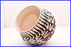 Vintage Acoma Pueblo Native American Pot Vase Indian Pottery Polychrome Signed