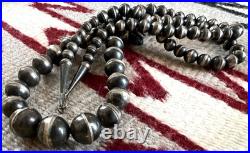 Vintage GRADUATED NAVAJO PEARL NECKLACE sterling silver 30.5 Southwestern