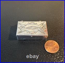 Vintage Handmade Navajo Native American Sterling Silver Pill Trinket Box