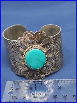 Vintage Handmade Sterling Silver Native American. 800 Turquoise Cuff Bracelet