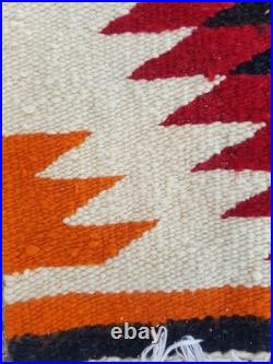Vintage Handwoven Beautiful Mexican wool Native American Rug Carpet 37.0x17.7 In