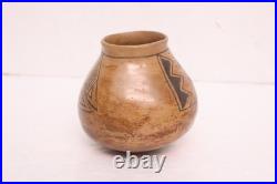 Vintage Maricopa Pueblo Pottery Vessel Pot Jug Native American Indian 5.5 Vintage Maricopa Pueblo Pottery Vessel Pot Jug Native American Indian 5.5