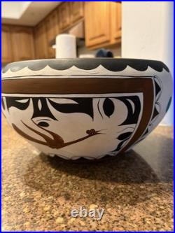 Vintage Miolvera Southwest Native American Pottery Bowl Blue Bird Motif